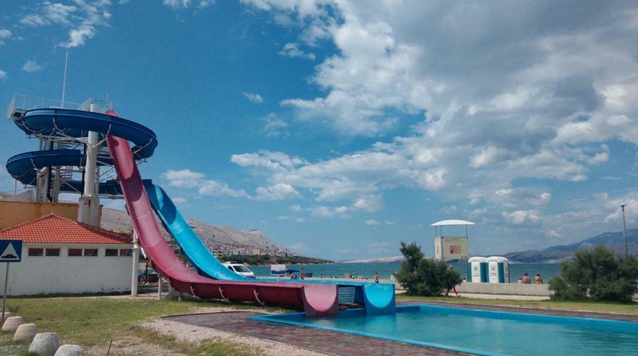 Apartments Verica Паг Экстерьер фото